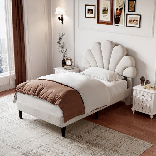 AI62 Decor Upholstered Velvet Platform Bed
