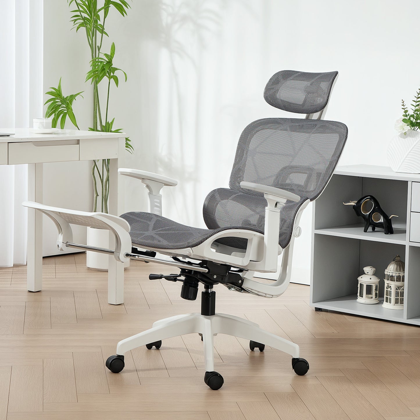 AI62 Decor Multi-Adjustable Mesh Office Chair - Grey And White