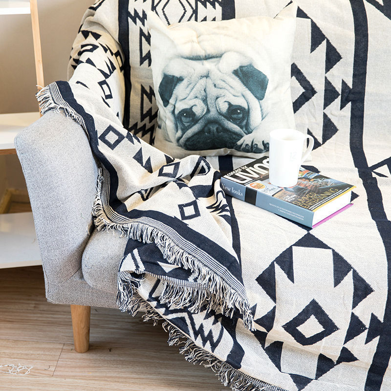 Ai62 Decor Geometric Cotton Blanket Throw Comforter by
