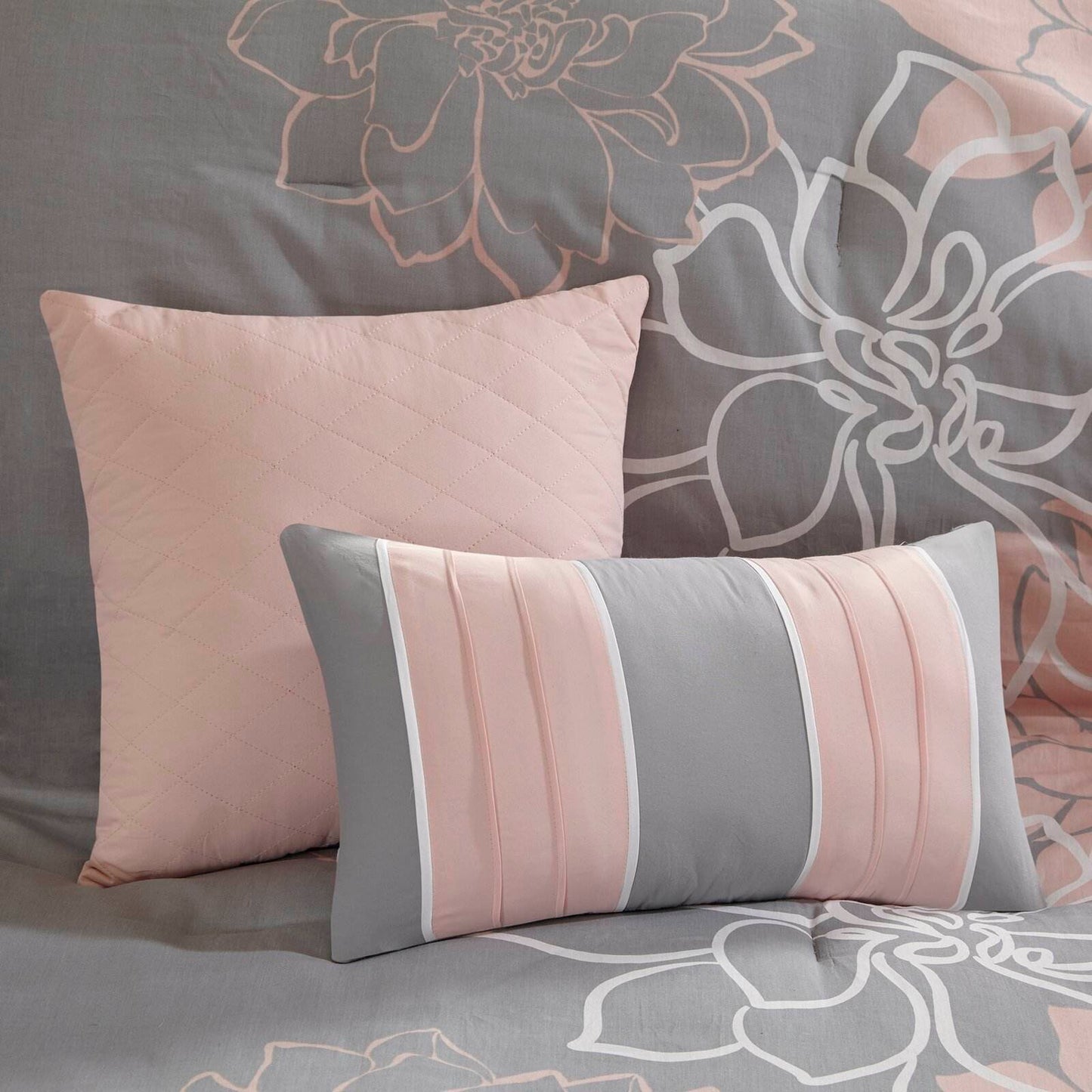 AI62 Decor European-Style 4-Piece Jacquard Bedding Set